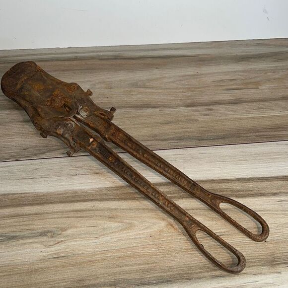 VINTAGE CAROLUS No. 14 BOLT CUTTER STERLING ILLINOIS Pat May 23, 1905 - Picture 5 of 10